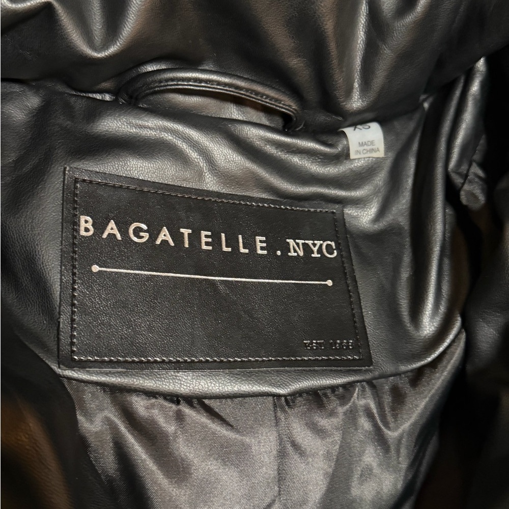 Bagatelle NYC Faux Leather Oversized Puffer Jacket - Size XS - Picture 5 of 7